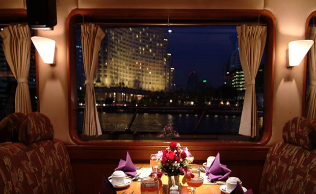 Bangkok NYE river cruise