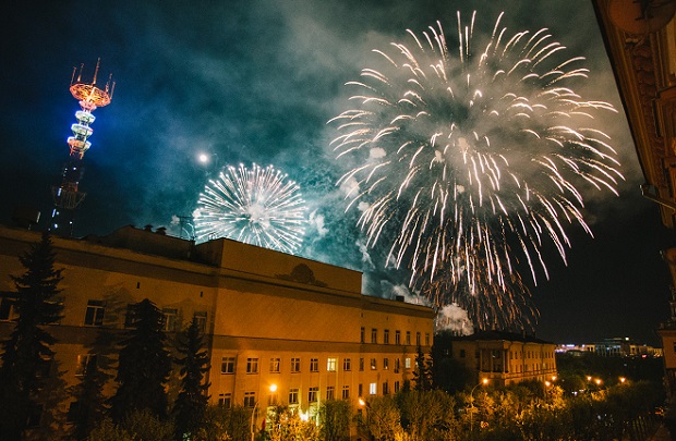 NYE Fireworks and Countdown in Minsk