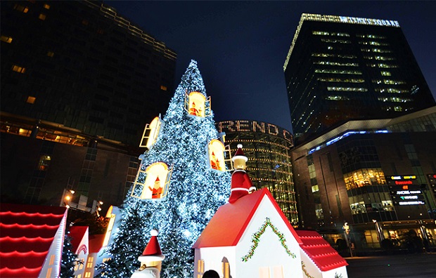 Christmas decorations in Incheon