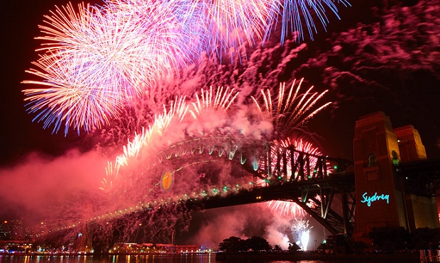 Sydney NYE Fireworks Program