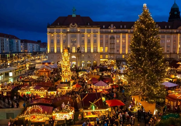 Christmas Market in Annecy