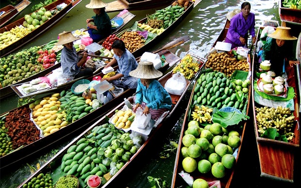 Floating Market on Bangkok River